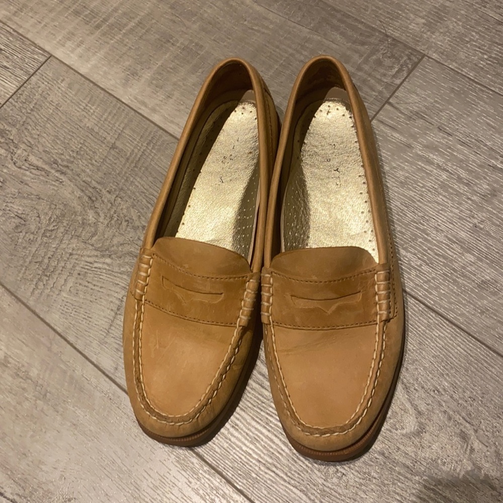 Sperry Size 9.5 loafers